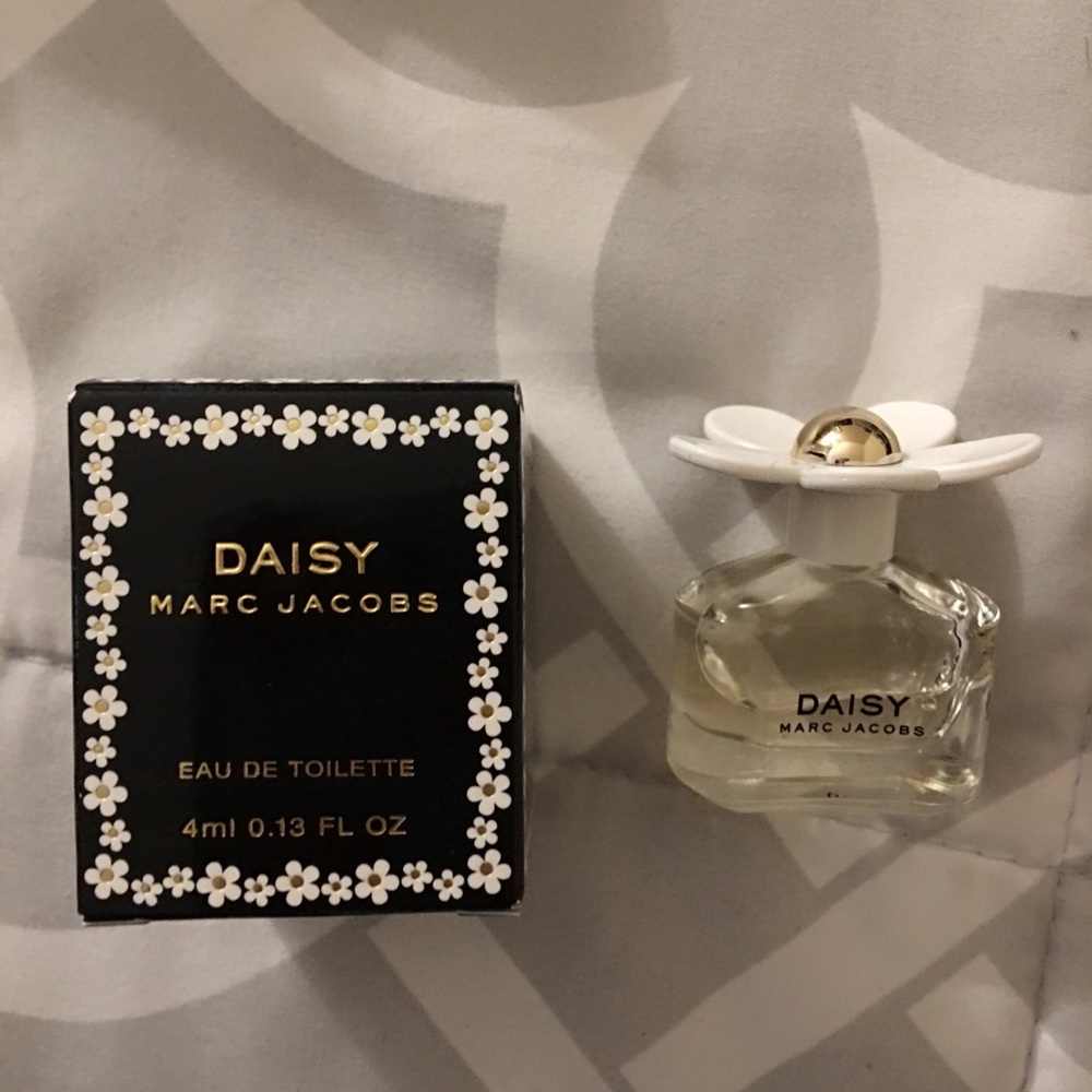 Daisy Marc Jacobs